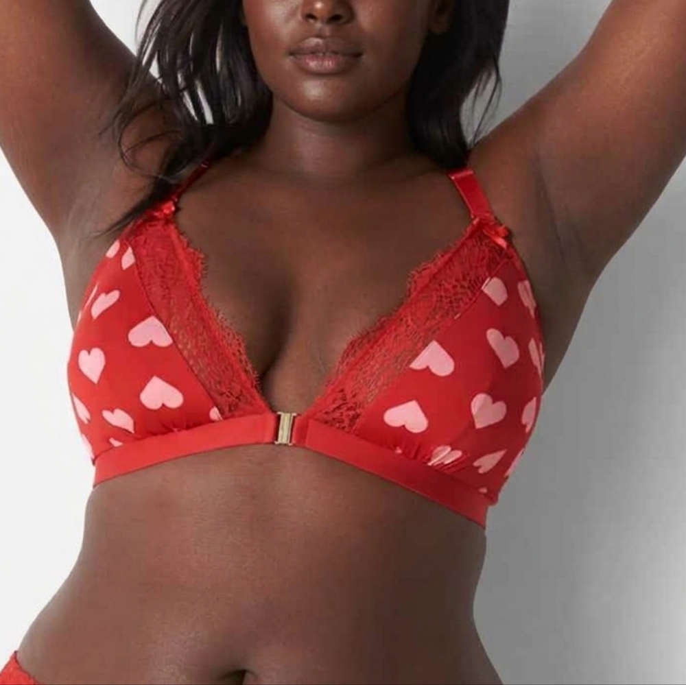Cacique No Wire Bralette 44DDD Triangle Red Lace Pink Hearts Front Close Sexy
